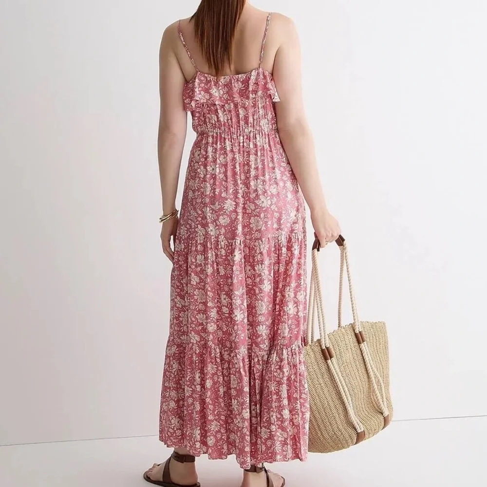 J Crew Tiered Maxi Dress in Pink Tossed Floral Size Medium - Picture 2 of 9